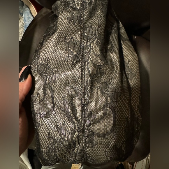 Valentino Garavani Black/Beige Lace Nuage Bow Medium Hobo Tote NWT RARE FIND - Picture 10 of 16